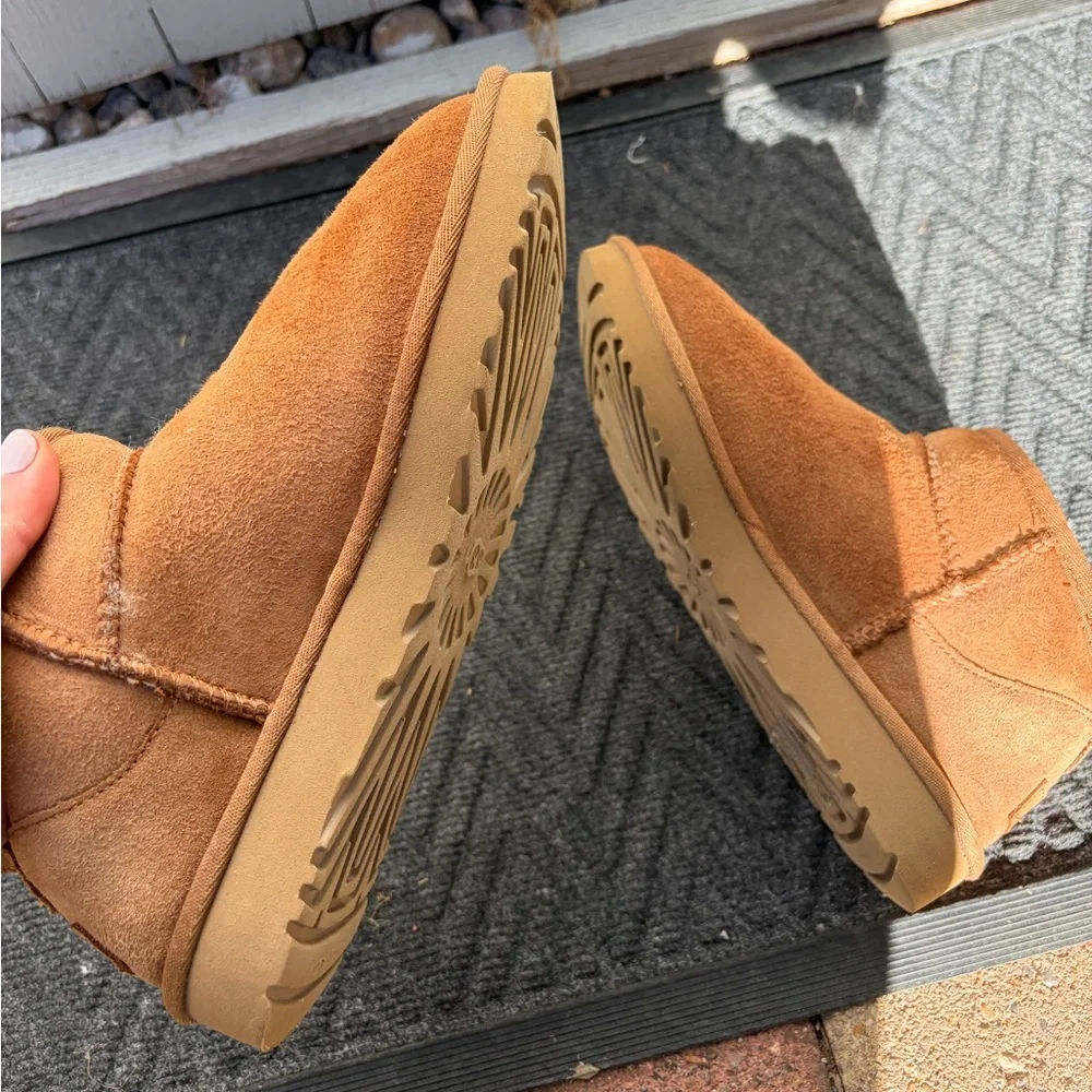 UGG Classic Mini Chestnut Boots - Picture 5 of 9